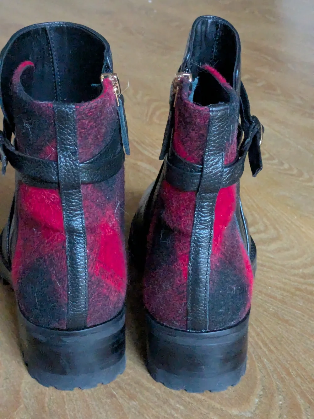 Brand New! Talbots Black Leather Ankle Boots with Red Plaid Accent Size 6M
